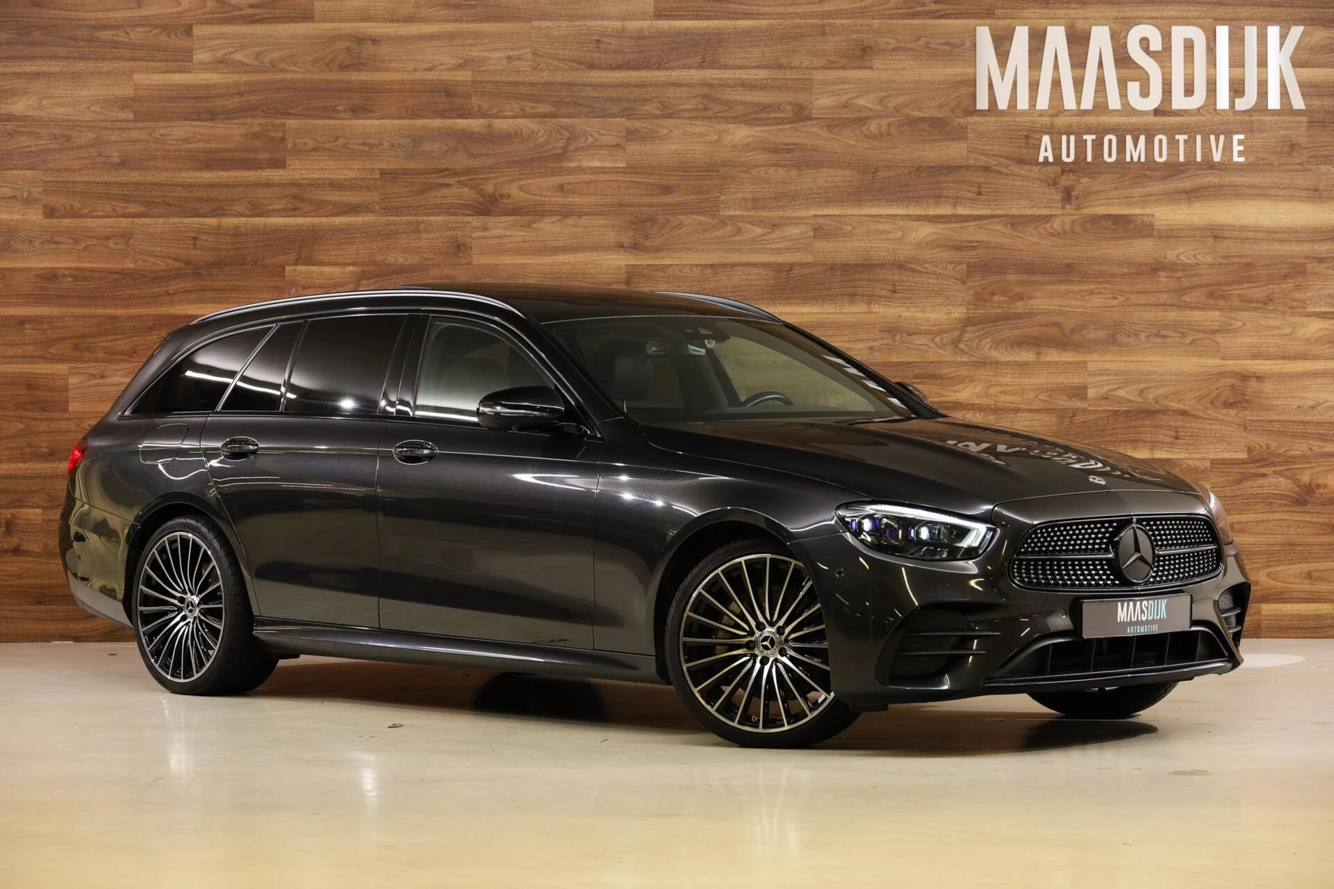 Hoofdafbeelding Mercedes-Benz E-Klasse