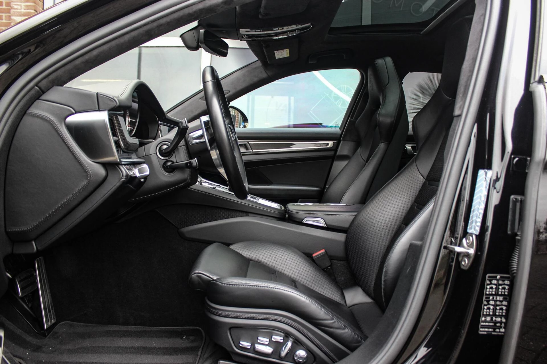Hoofdafbeelding Porsche Panamera