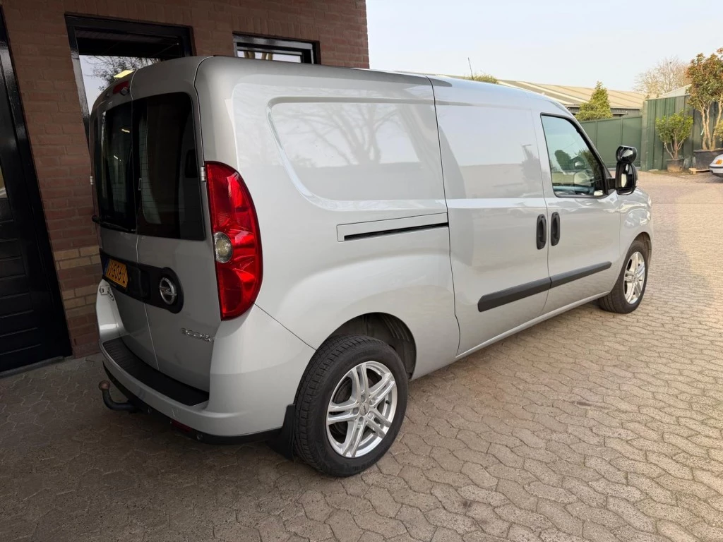 Hoofdafbeelding Opel Combo