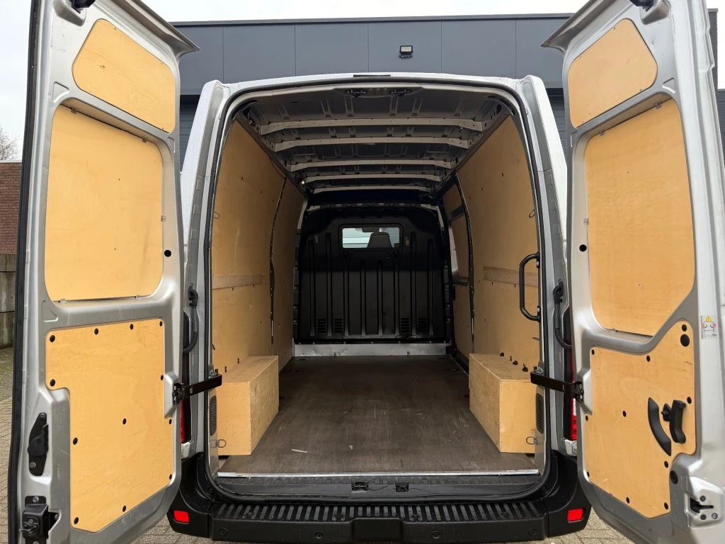 Hoofdafbeelding Opel Movano
