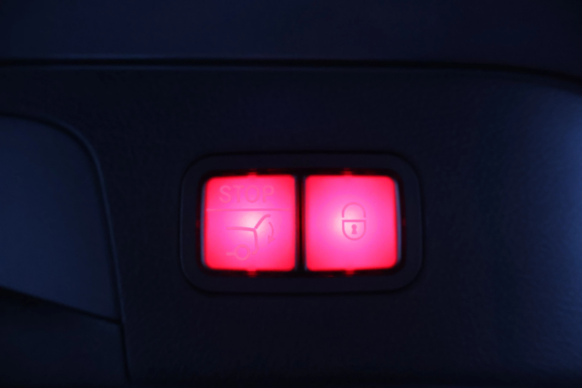 Hoofdafbeelding Mercedes-Benz EQC