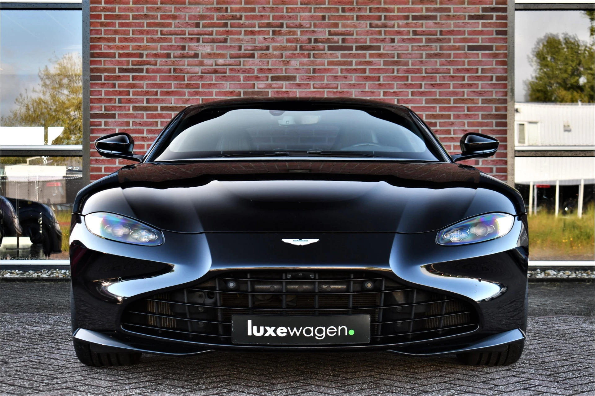 Hoofdafbeelding Aston Martin V8 Vantage