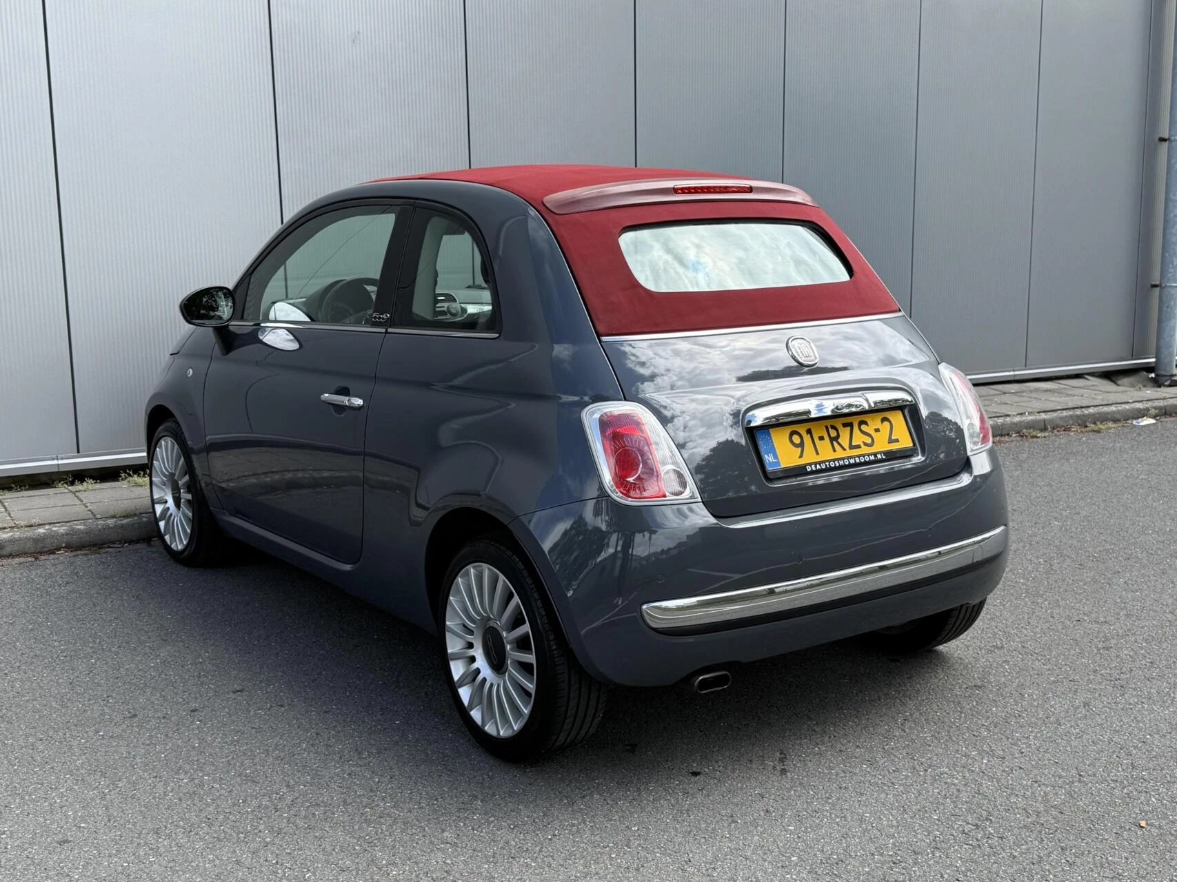 Hoofdafbeelding Fiat 500C