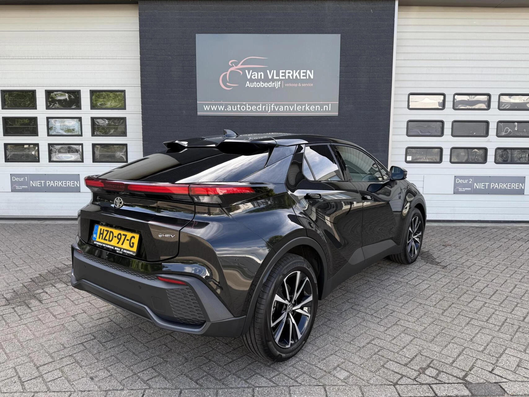Hoofdafbeelding Toyota C-HR