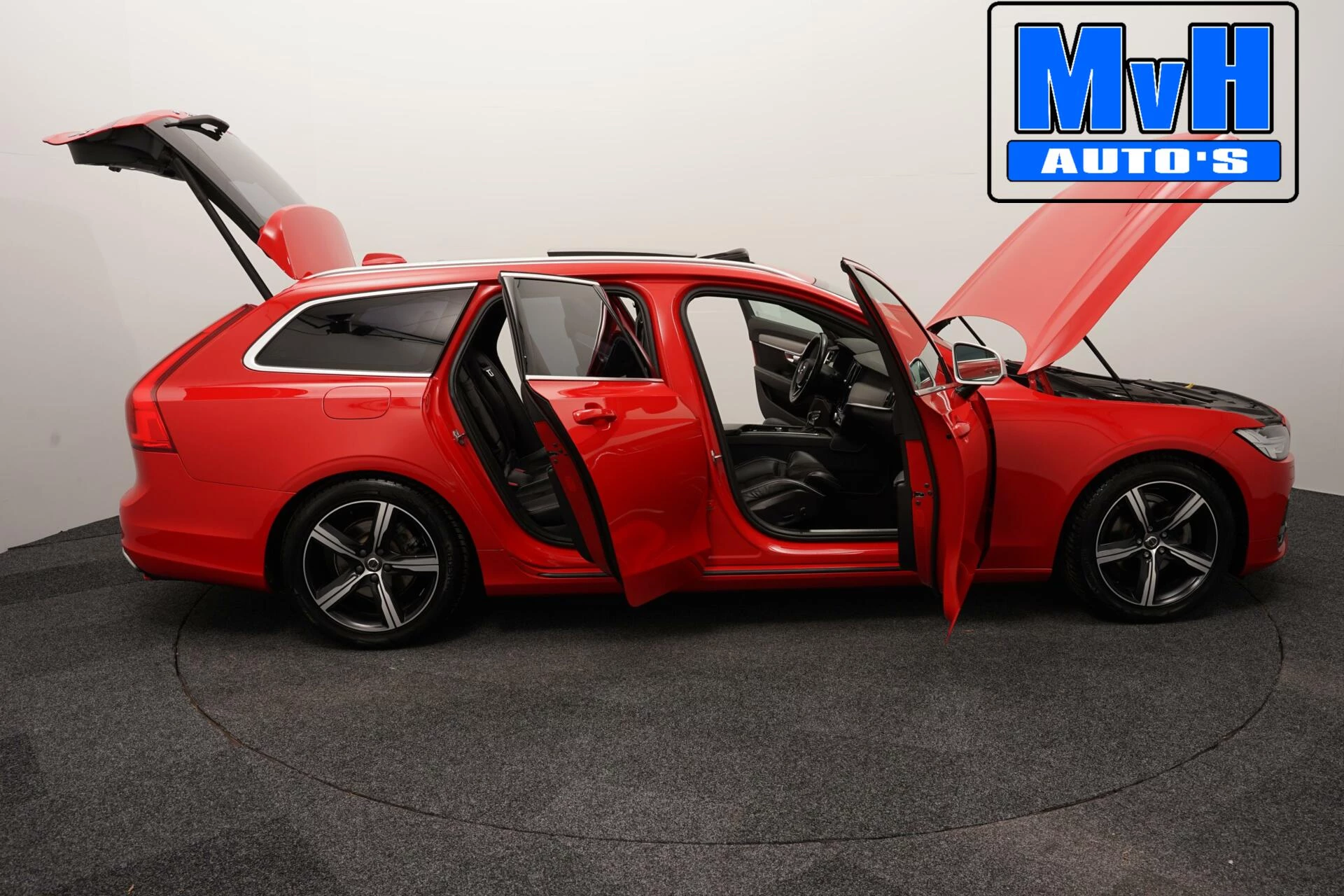 Hoofdafbeelding Volvo V90