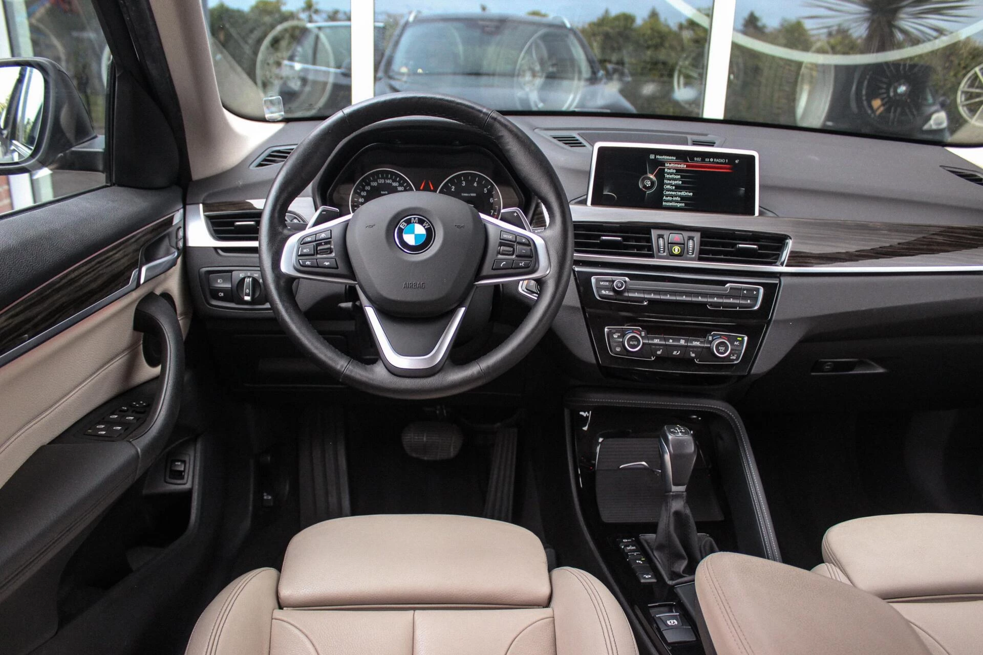Hoofdafbeelding BMW X1