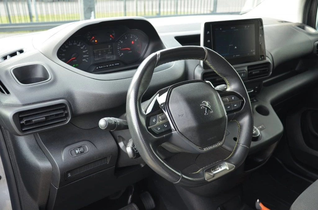 Hoofdafbeelding Peugeot Partner