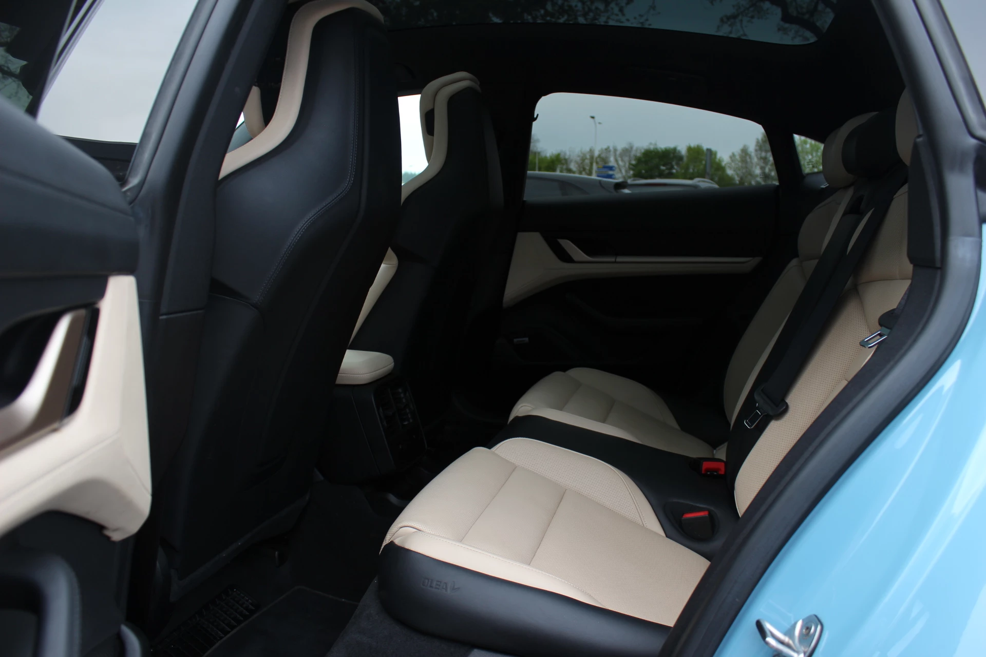 Hoofdafbeelding Porsche Taycan
