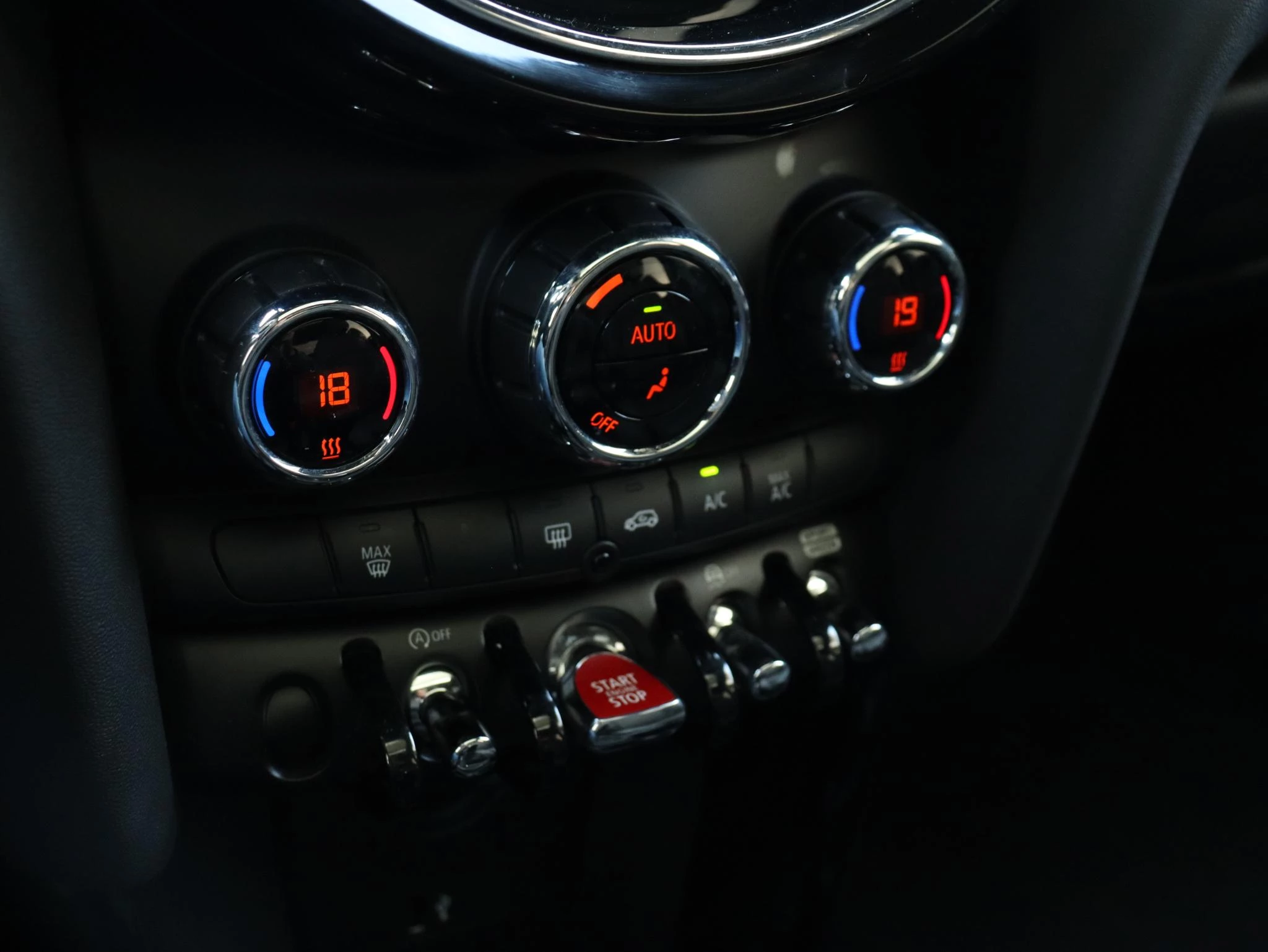 Hoofdafbeelding MINI 5-deurs