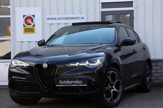 Hoofdafbeelding Alfa Romeo Stelvio Alfa Romeo Stelvio 2.0 T 280PK GME AWD Veloce*Perfect Alfa onderh.*1ste Eig.*Fabrieksg.*BTW*Pano/Black Pack/H&K/ACC/Memorie/Leder/Stoelverw./Stuurverw./Dodehoek/Apple Carplay-Android/Rijstrook/Camera/Parkeersens.V+A/20 inch LM*