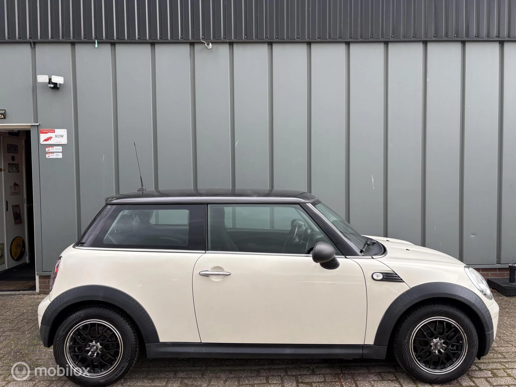 Hoofdafbeelding MINI One