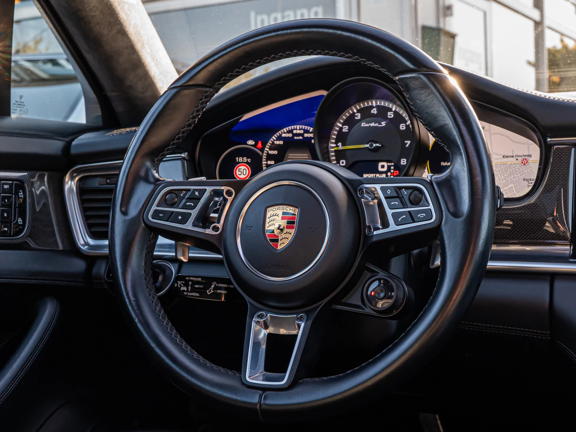 Hoofdafbeelding Porsche Panamera