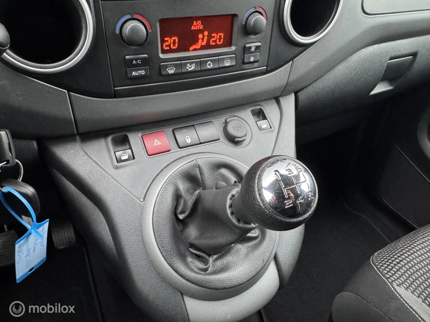 Hoofdafbeelding Peugeot Partner