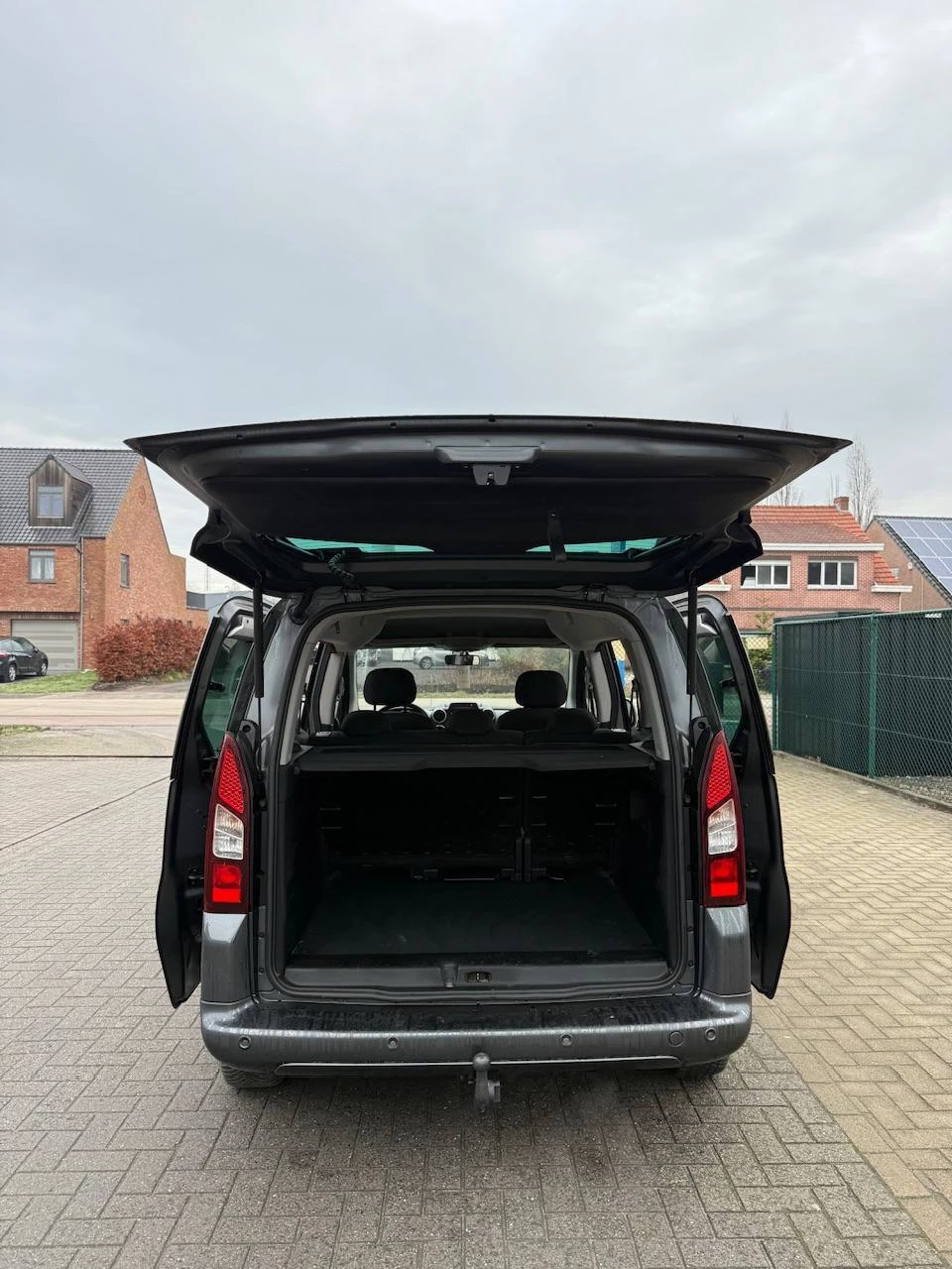 Hoofdafbeelding Peugeot Partner