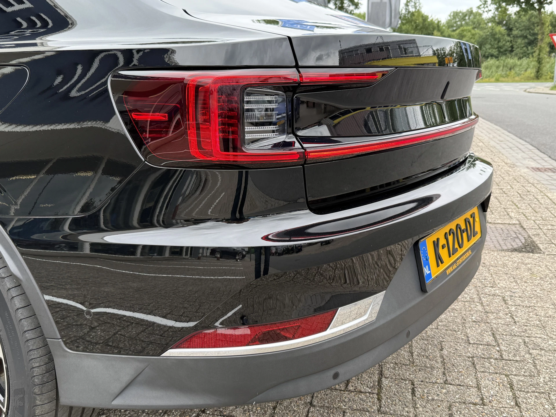 Hoofdafbeelding Polestar 2