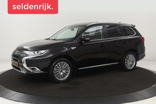 Mitsubishi Outlander 2.4 PHEV Intense+ | Schuifdak | Trekhaak |  Stoelverwarming | Carplay | Camera | Full LED | Stuurverwarming | Keyless | Dodehoek detectie | Half leder