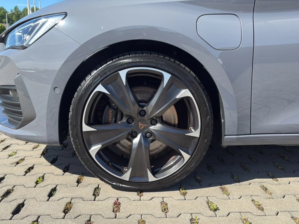 Hoofdafbeelding CUPRA Leon Sportstourer