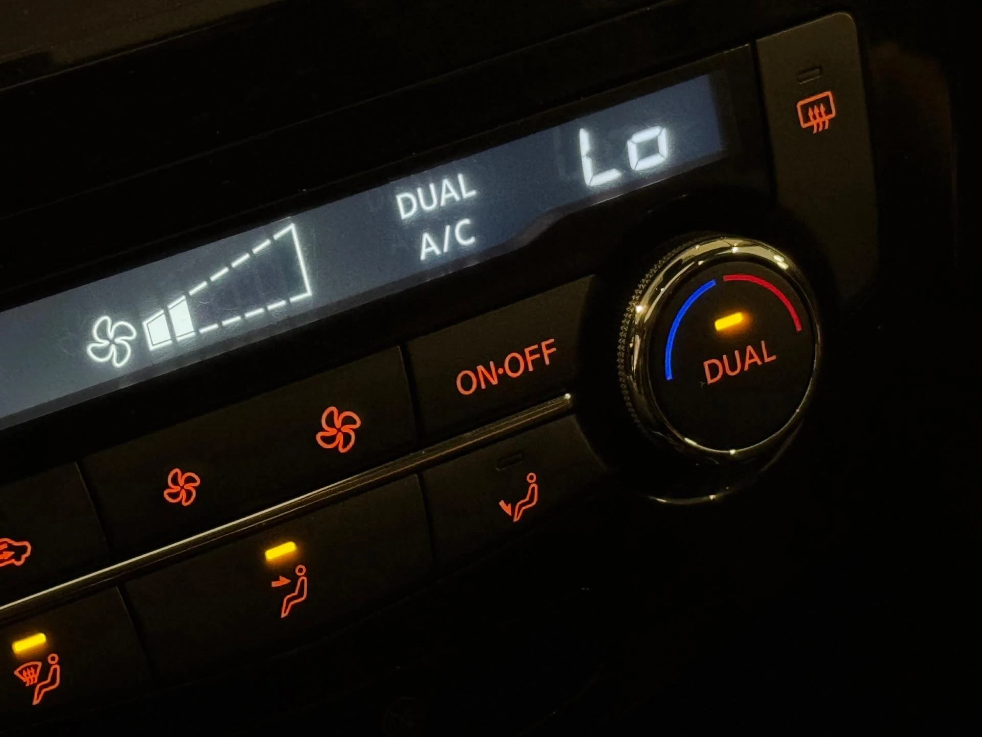 Hoofdafbeelding Nissan X-Trail
