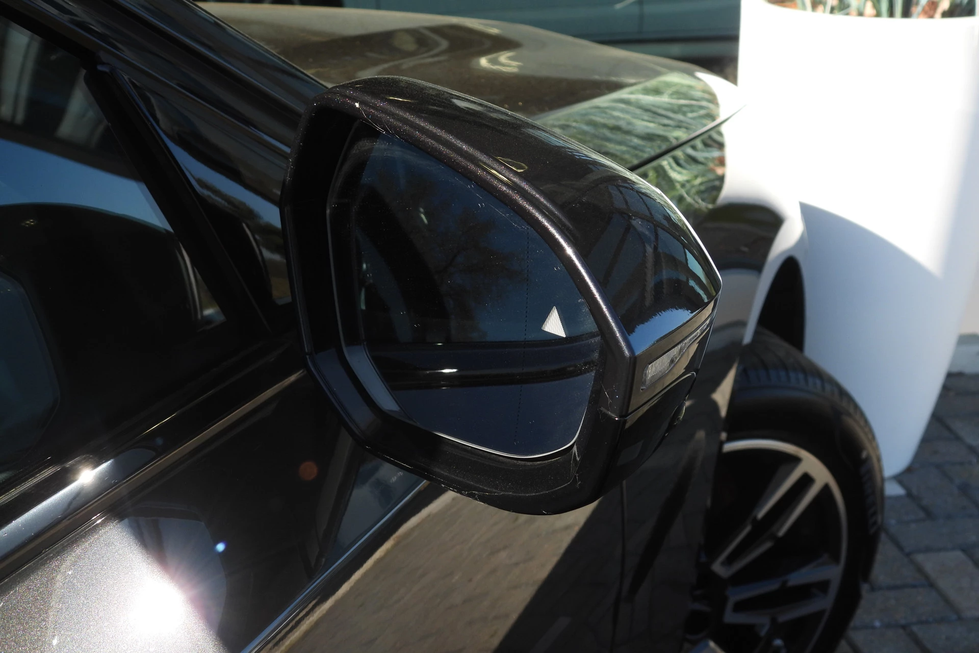 Hoofdafbeelding BMW i5