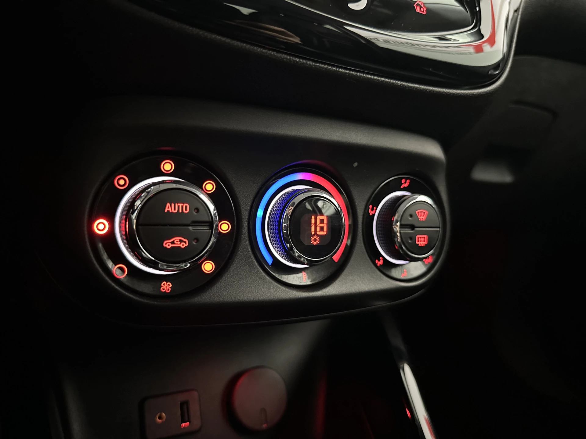 Hoofdafbeelding Opel ADAM