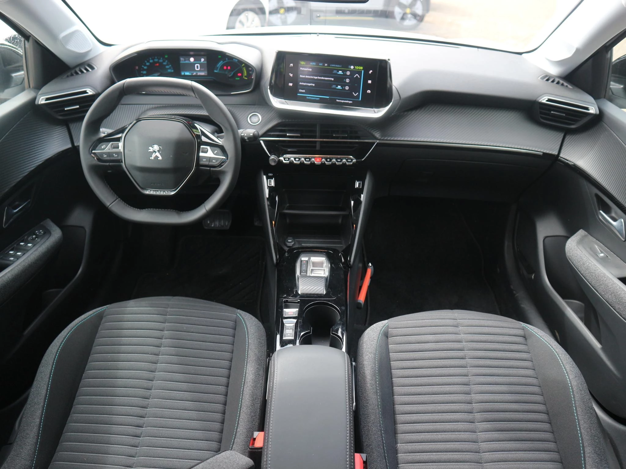 Hoofdafbeelding Peugeot e-208