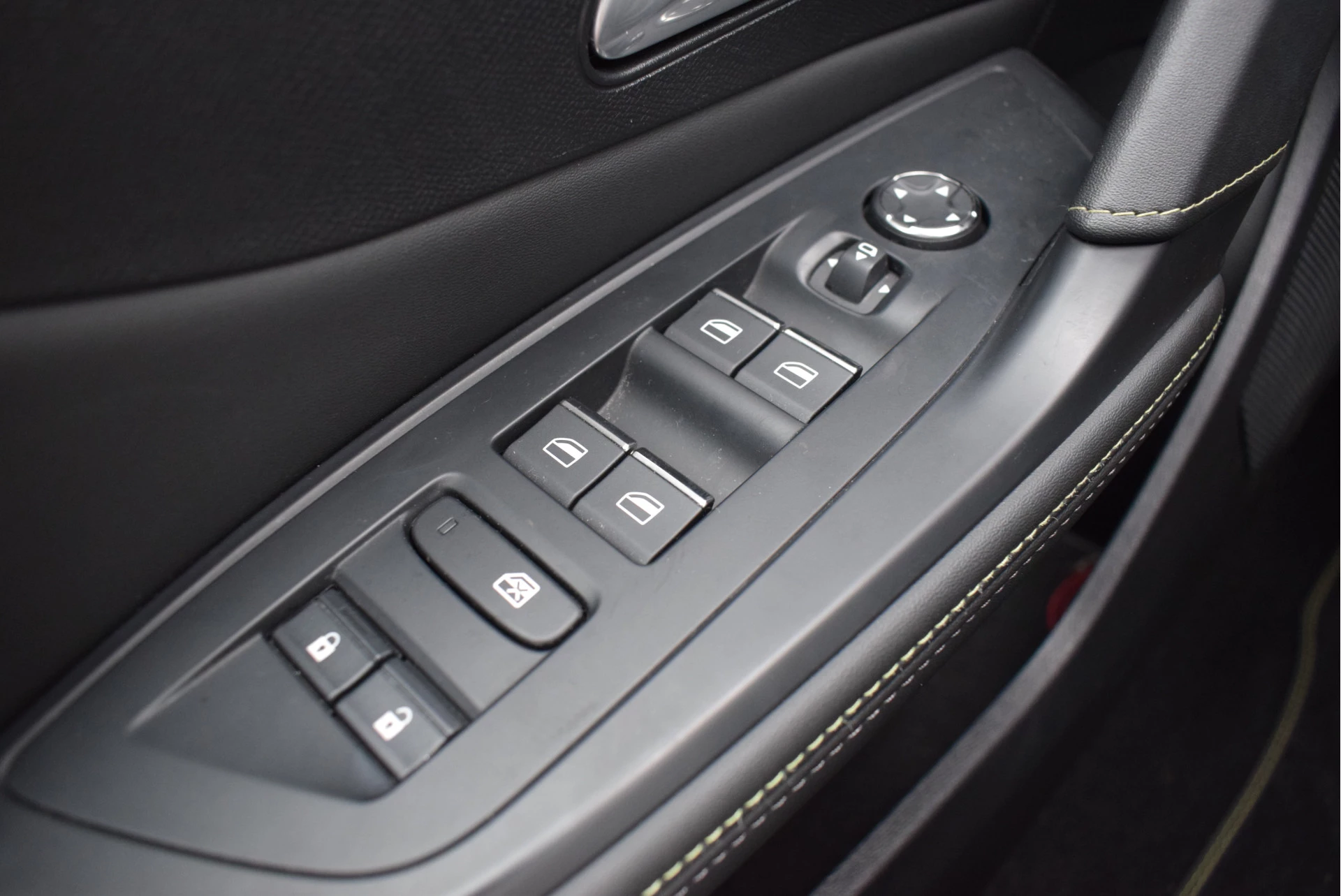 Hoofdafbeelding Peugeot 408
