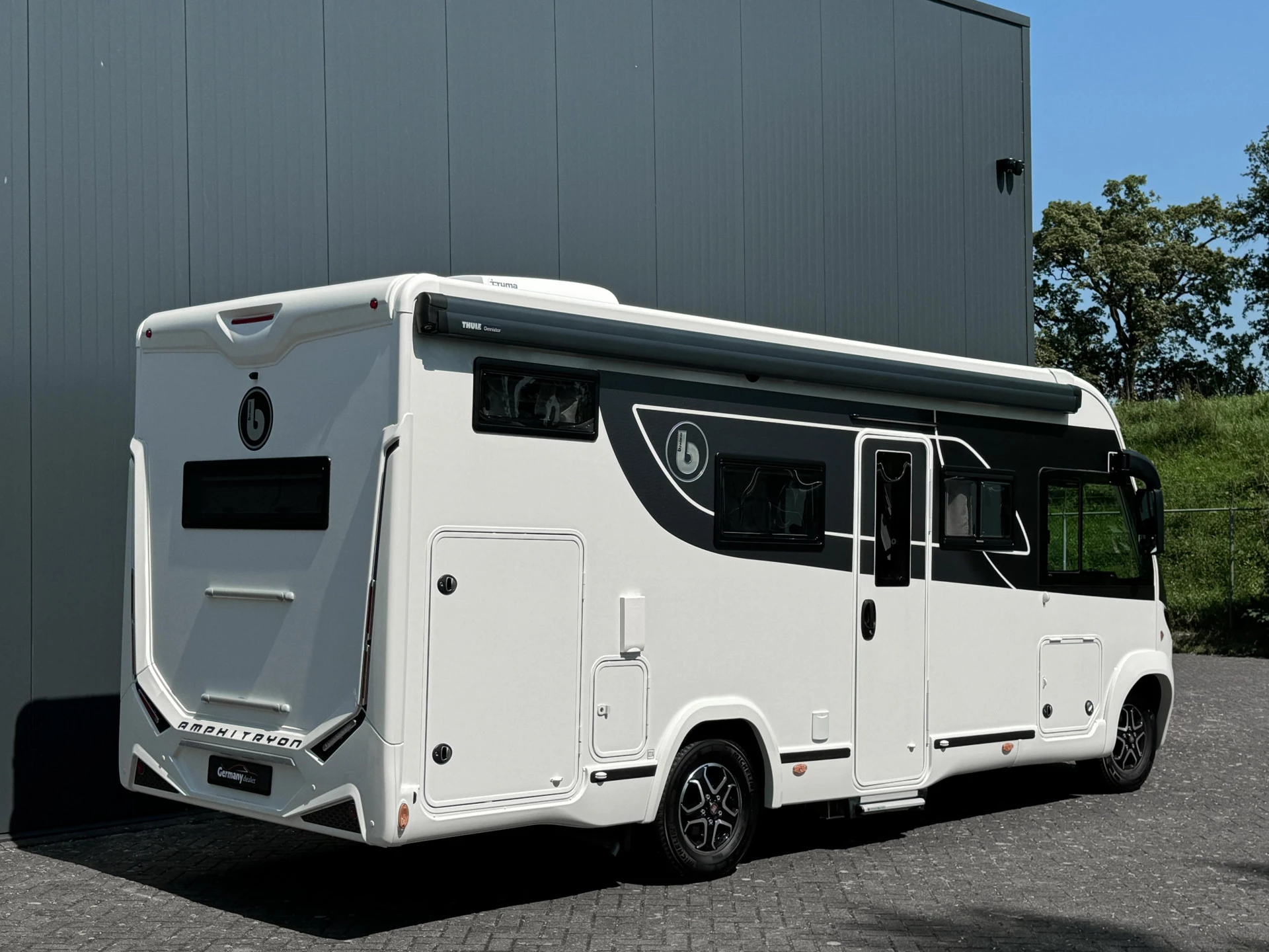 Hoofdafbeelding Benimar Amphitryon