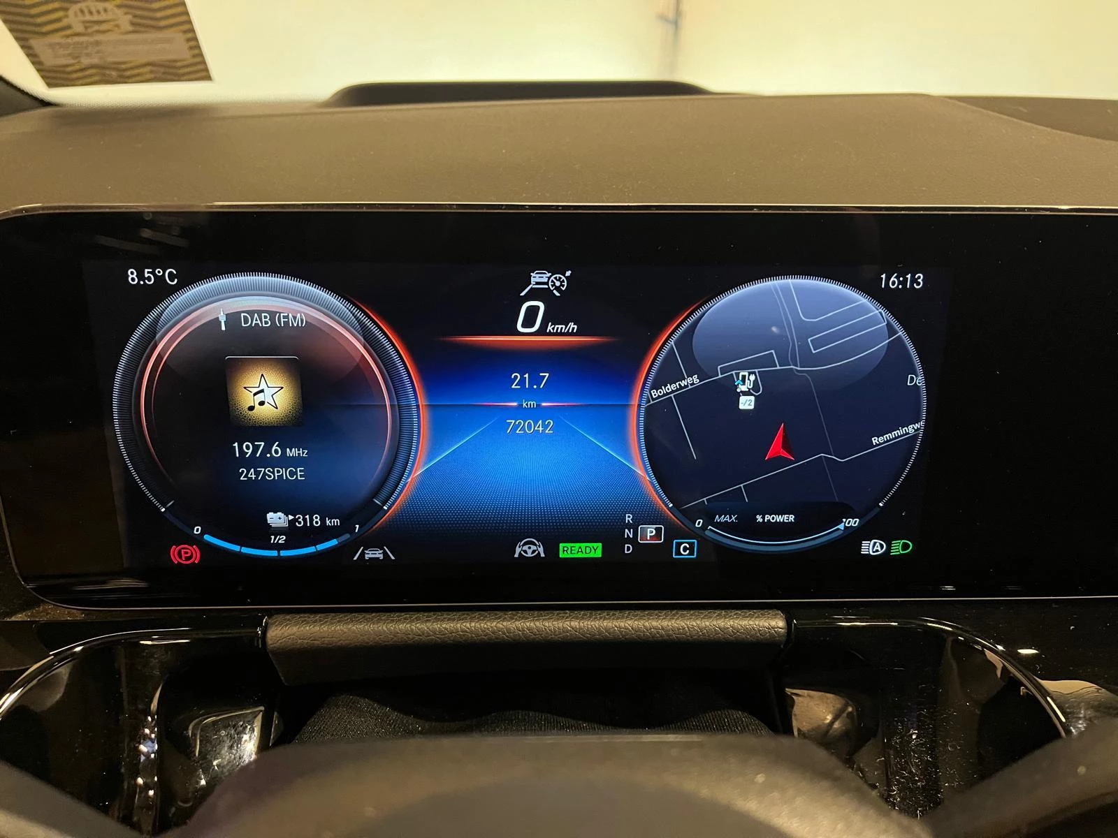 Hoofdafbeelding Mercedes-Benz EQA