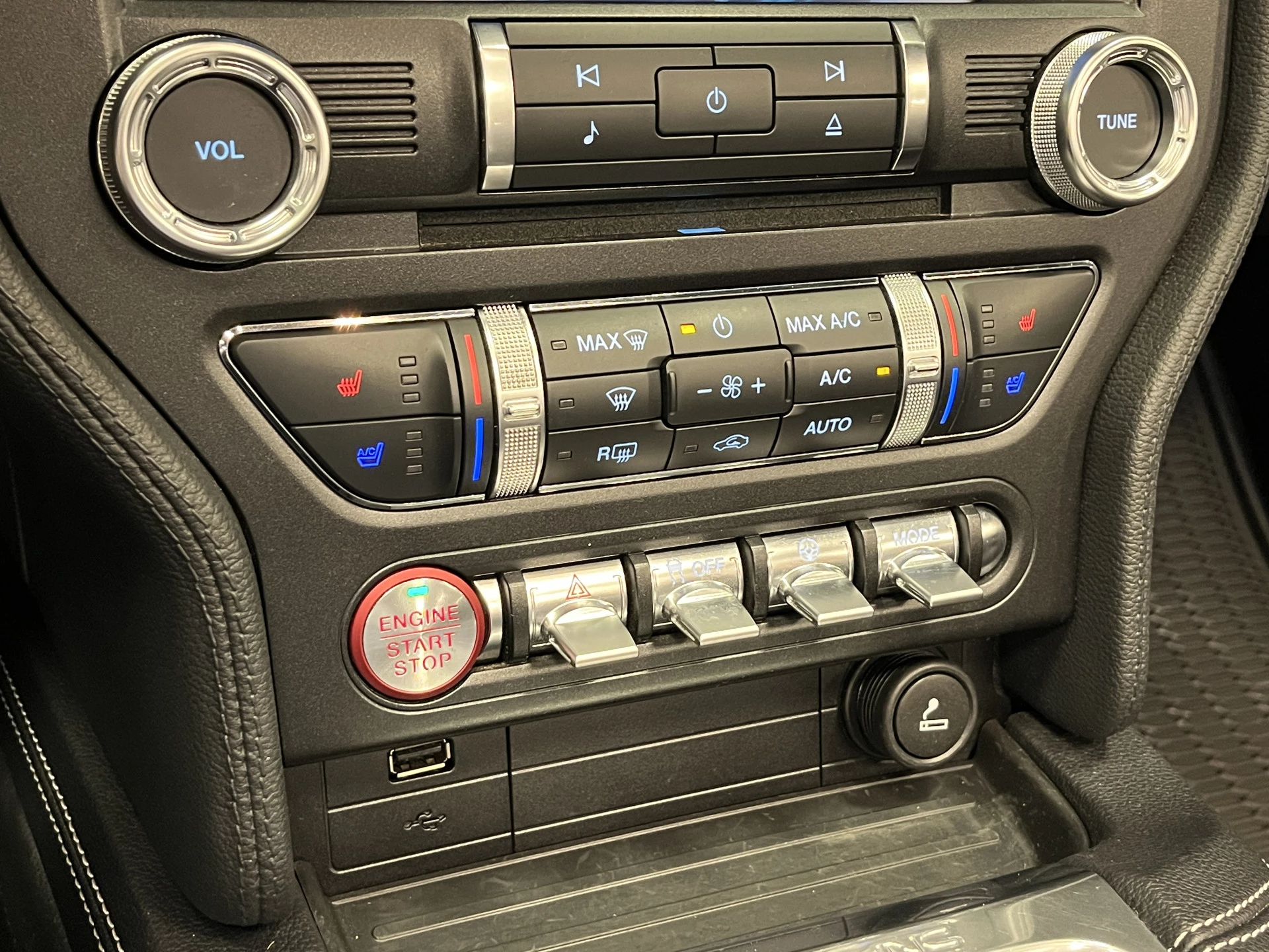 Hoofdafbeelding Ford Mustang