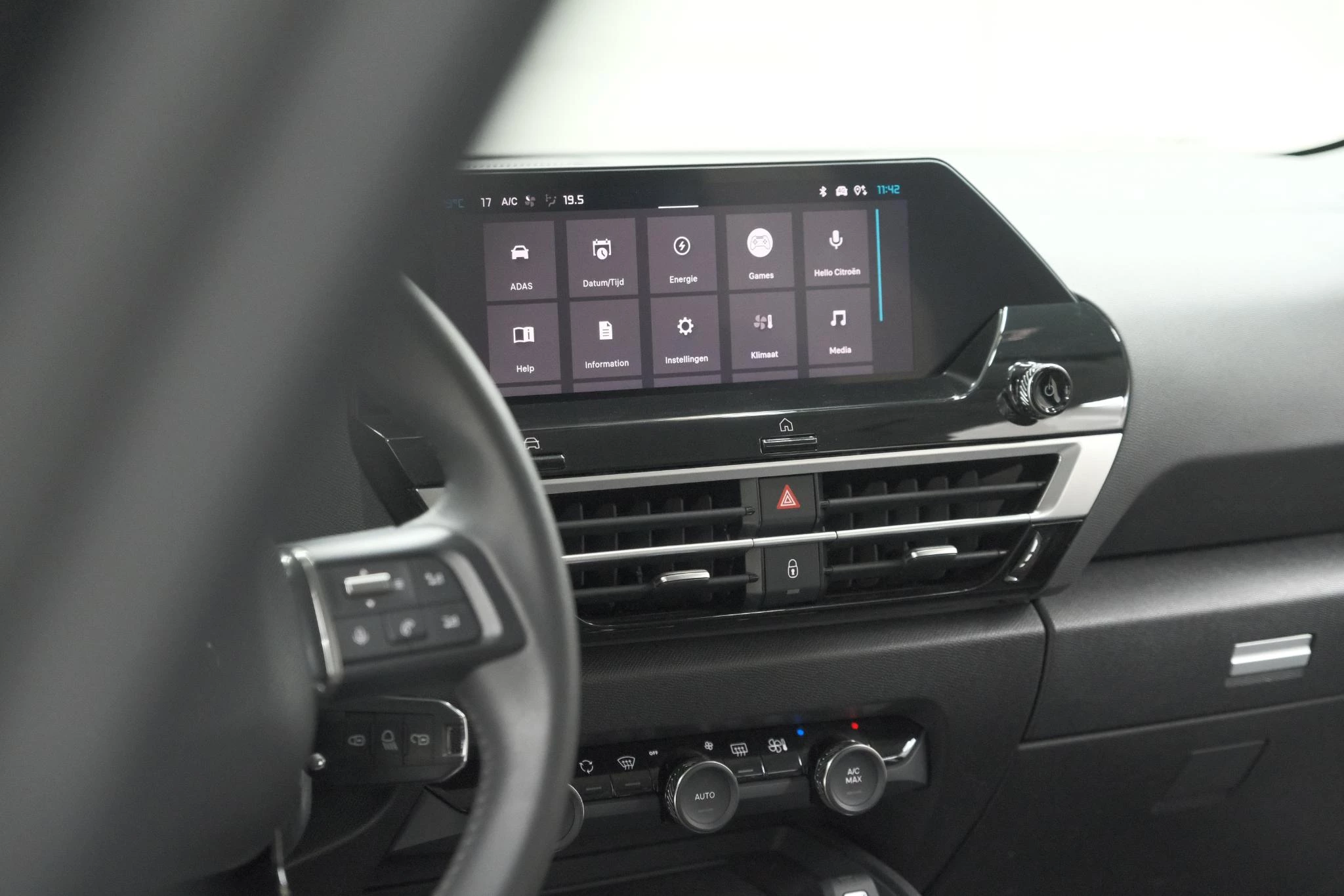 Hoofdafbeelding Citroën ë-C4