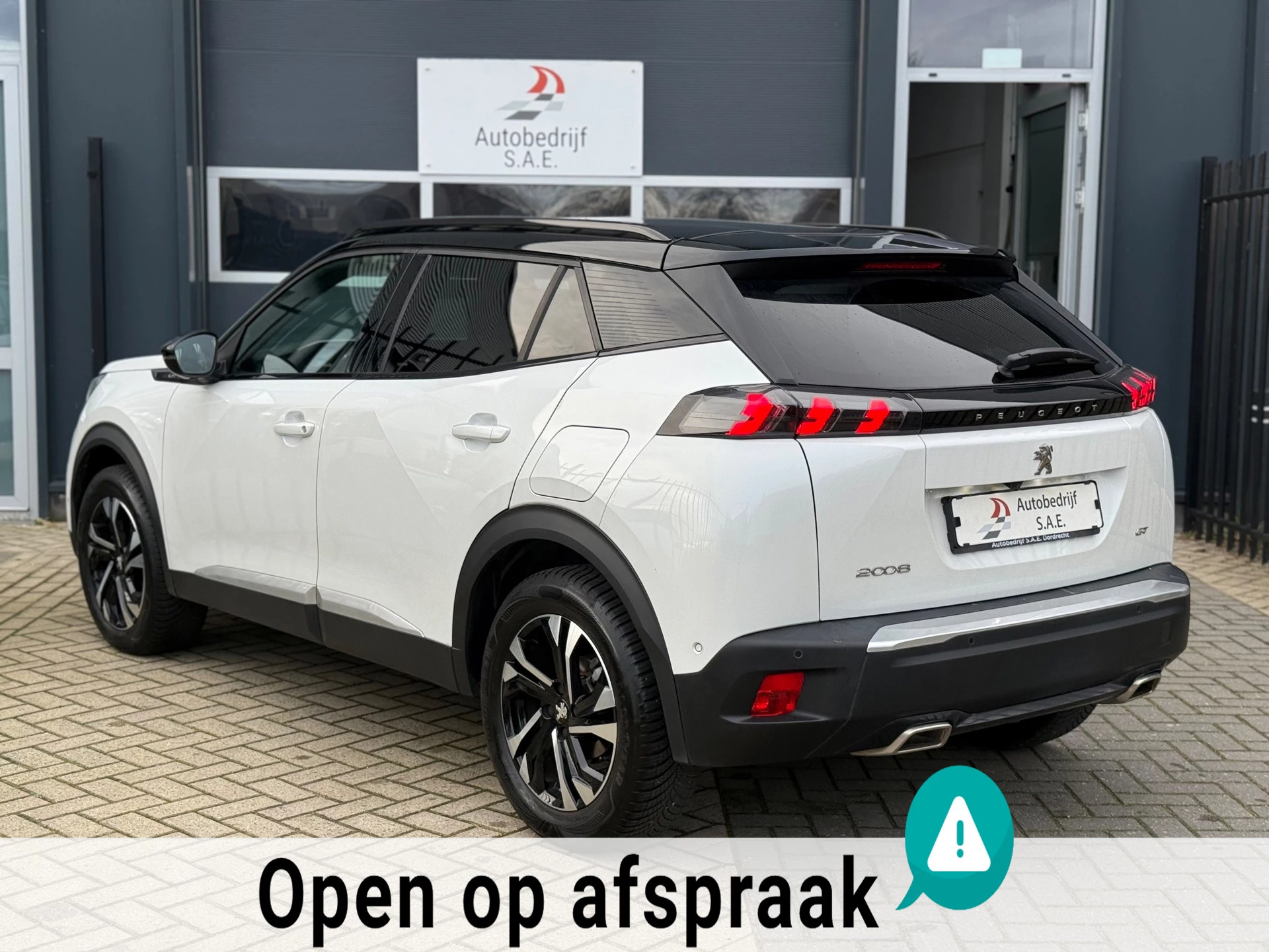 Hoofdafbeelding Peugeot 2008