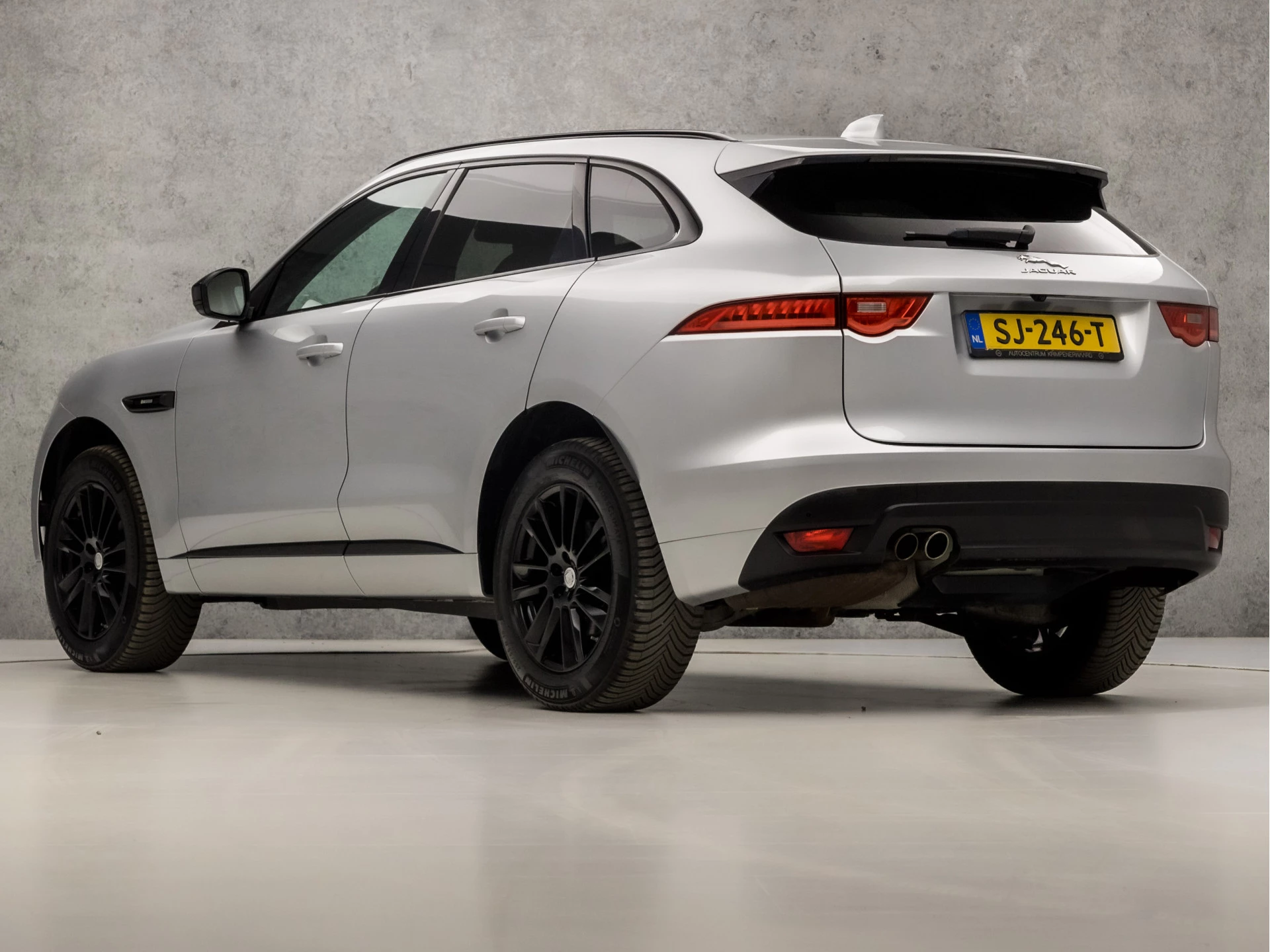 Hoofdafbeelding Jaguar F-PACE
