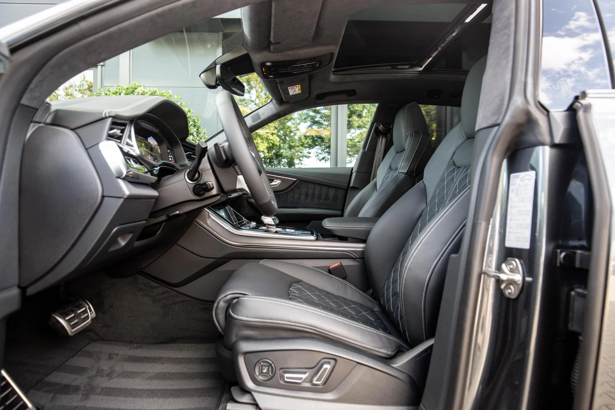 Hoofdafbeelding Audi Q8