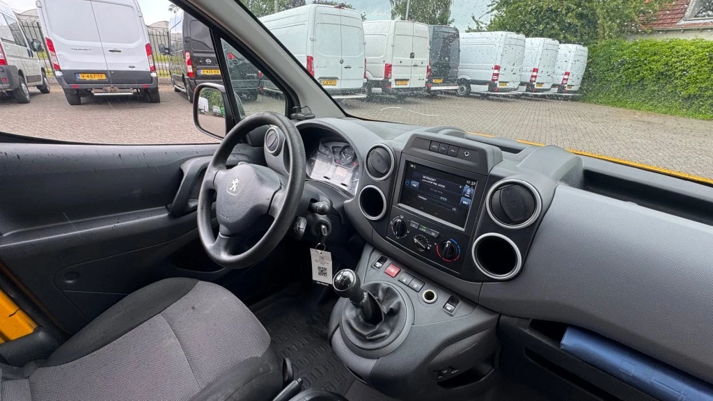 Hoofdafbeelding Peugeot Partner