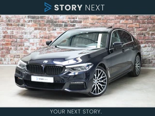 BMW 5 Serie 530e xDrive High Executive M Sport Pakket Automaat / Schuif-Kanteldak / Nappaleder / Achteruitrijcamera /  Live Cockpit Professional / Cruise Control / Comfort Access / Stoelverwarming / Laser Light / Parking Assistant / Climate Control / M Sportremsysteem / 19 Inch