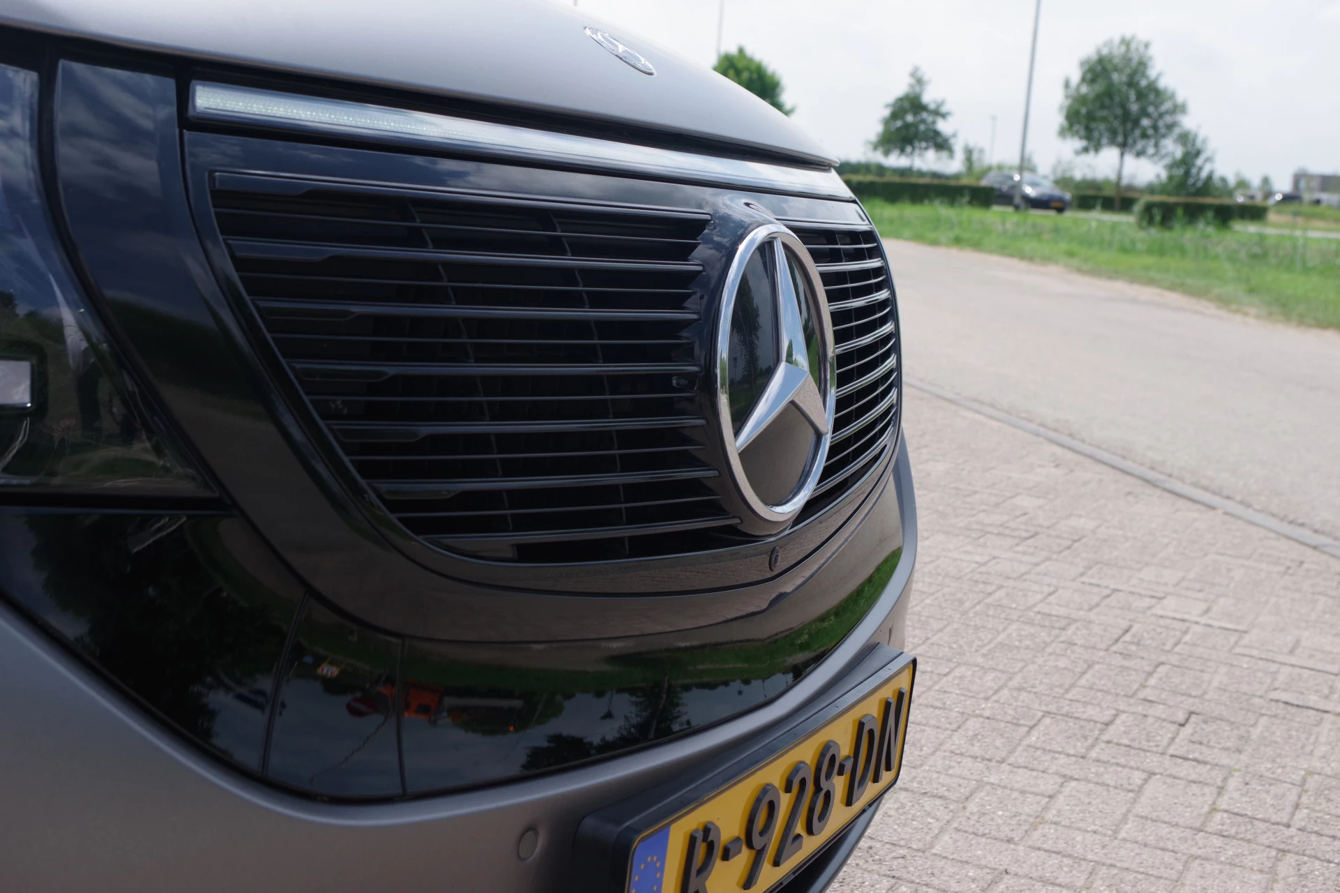 Hoofdafbeelding Mercedes-Benz EQC