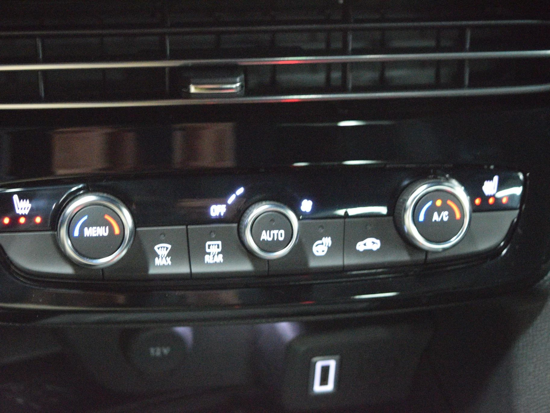 Hoofdafbeelding Opel Mokka-e