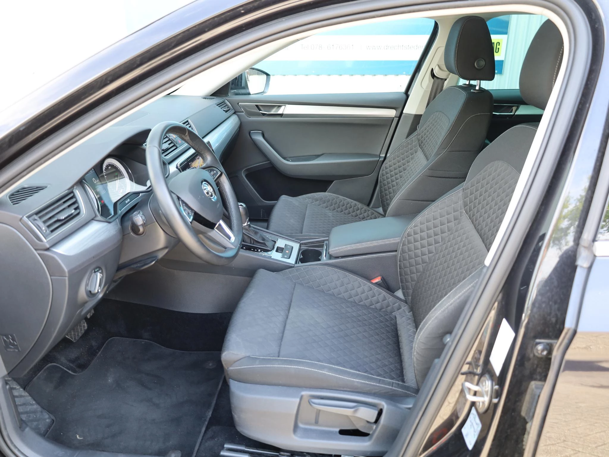 Hoofdafbeelding Škoda Superb