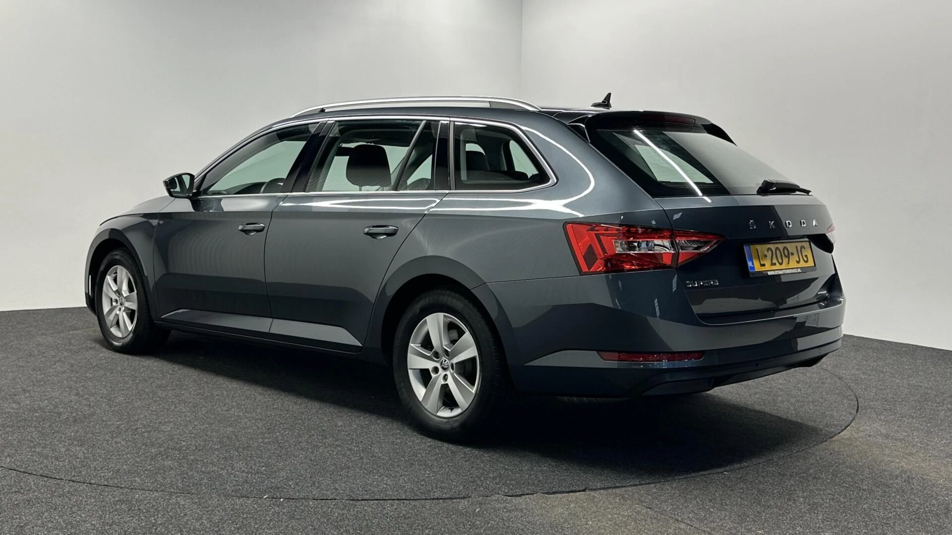 Hoofdafbeelding Škoda Superb