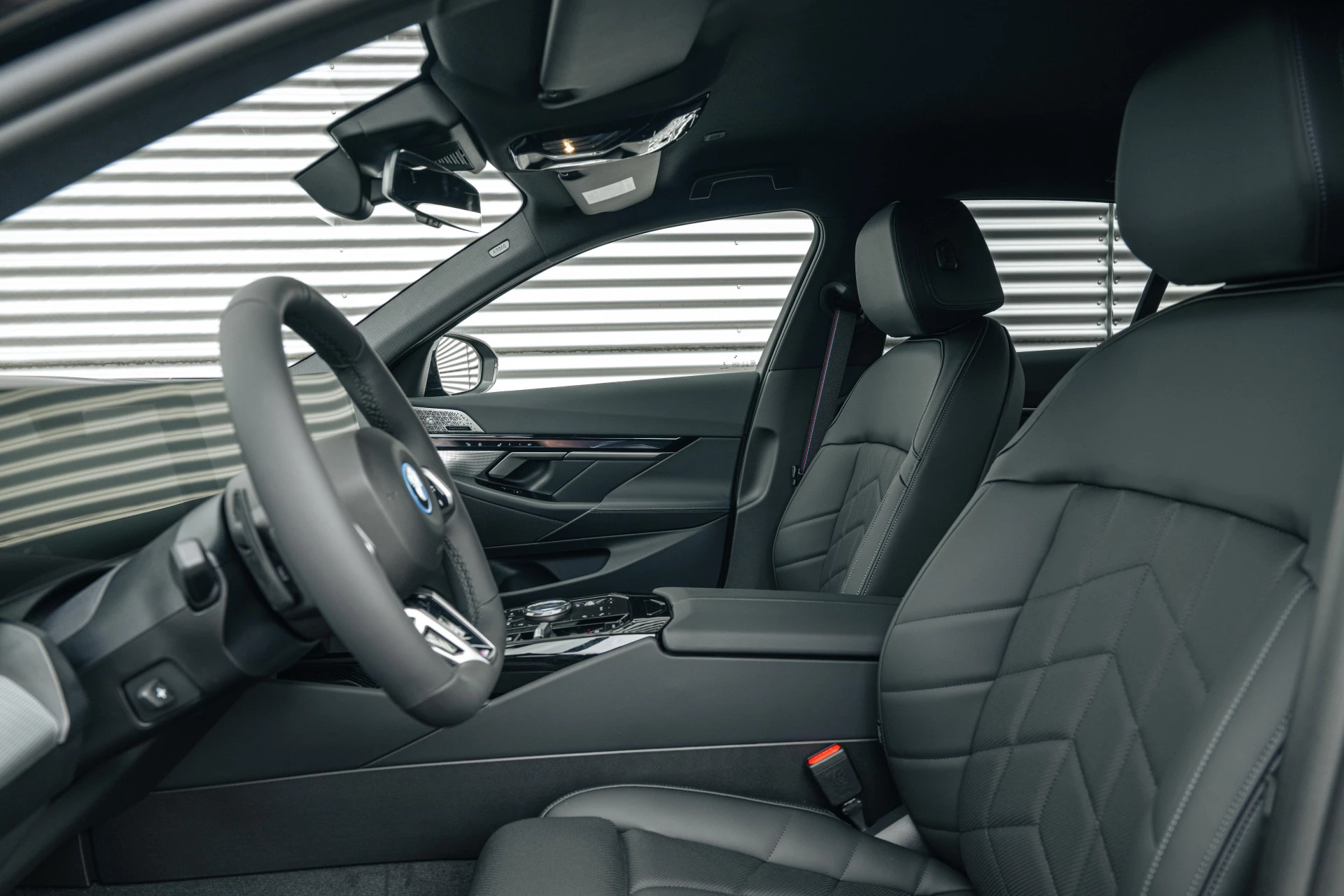 Hoofdafbeelding BMW i5