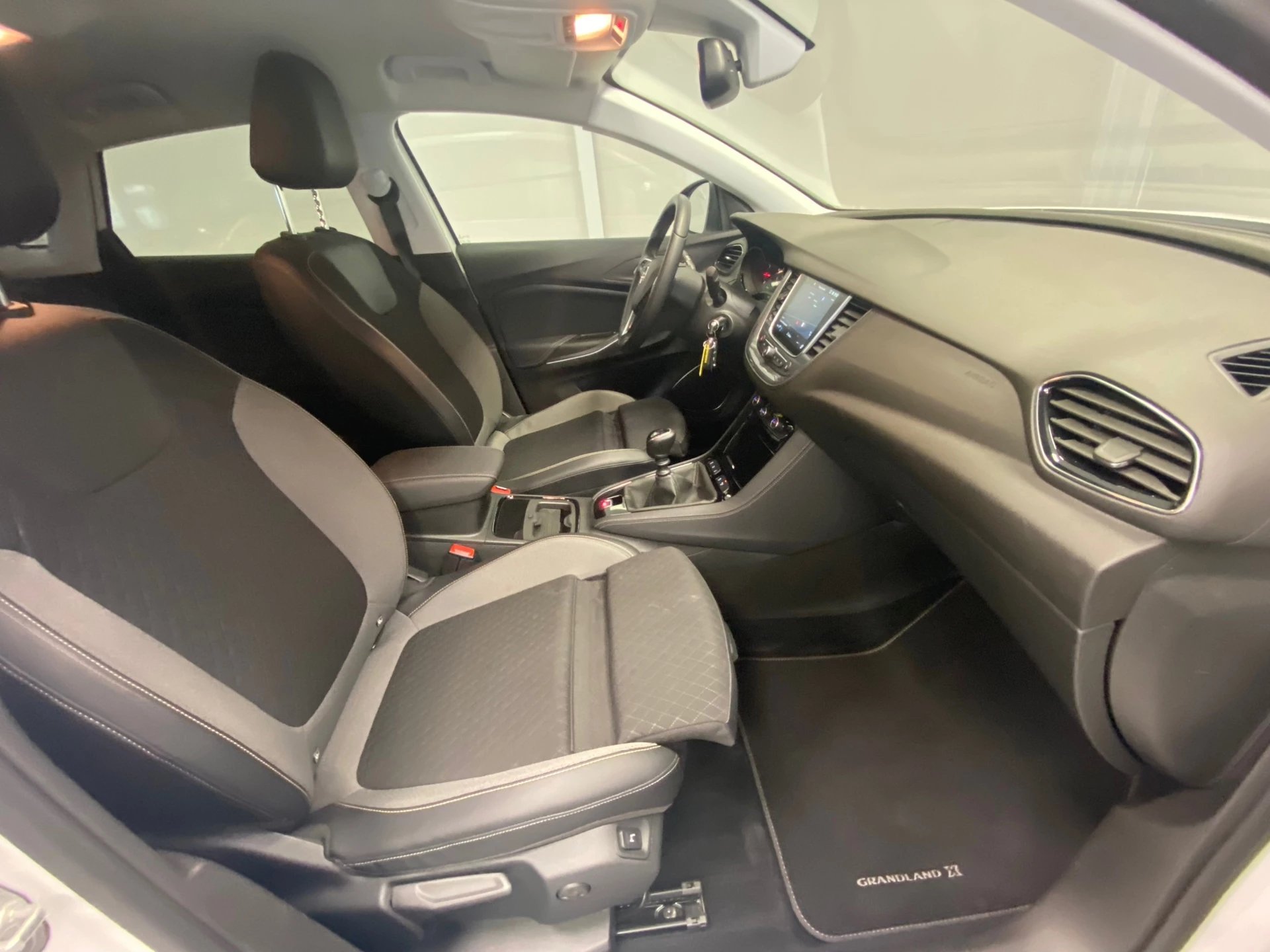 Hoofdafbeelding Opel Grandland X