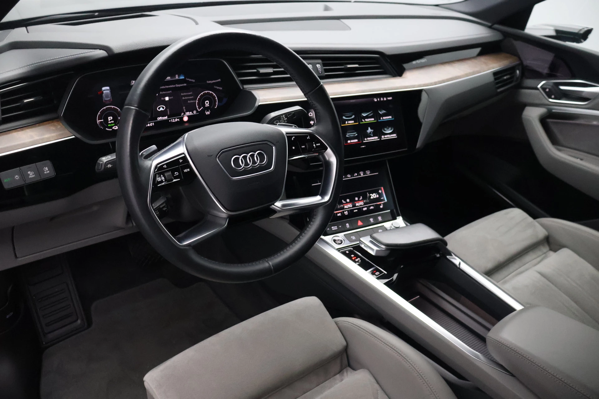 Hoofdafbeelding Audi e-tron