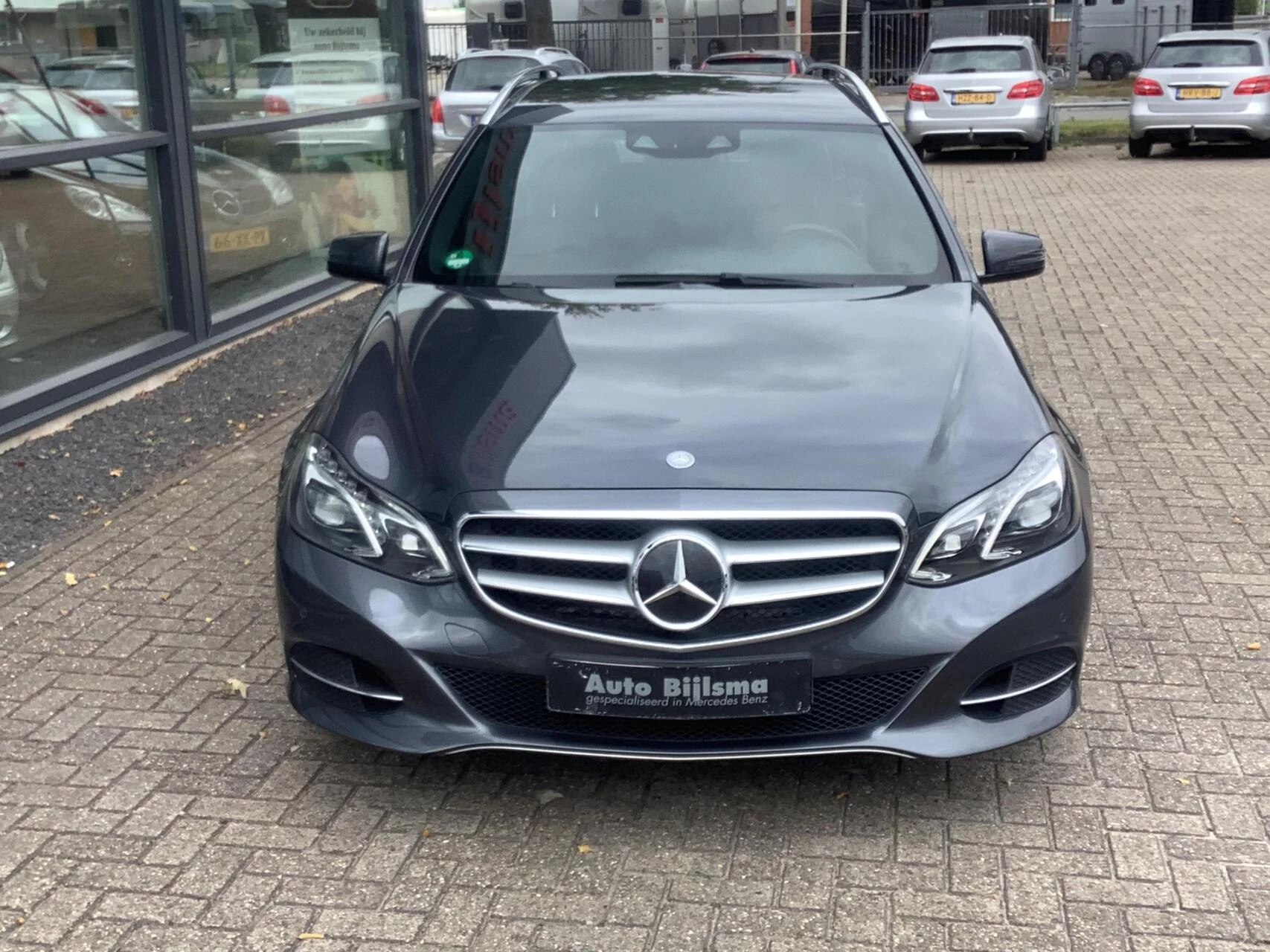 Hoofdafbeelding Mercedes-Benz E-Klasse