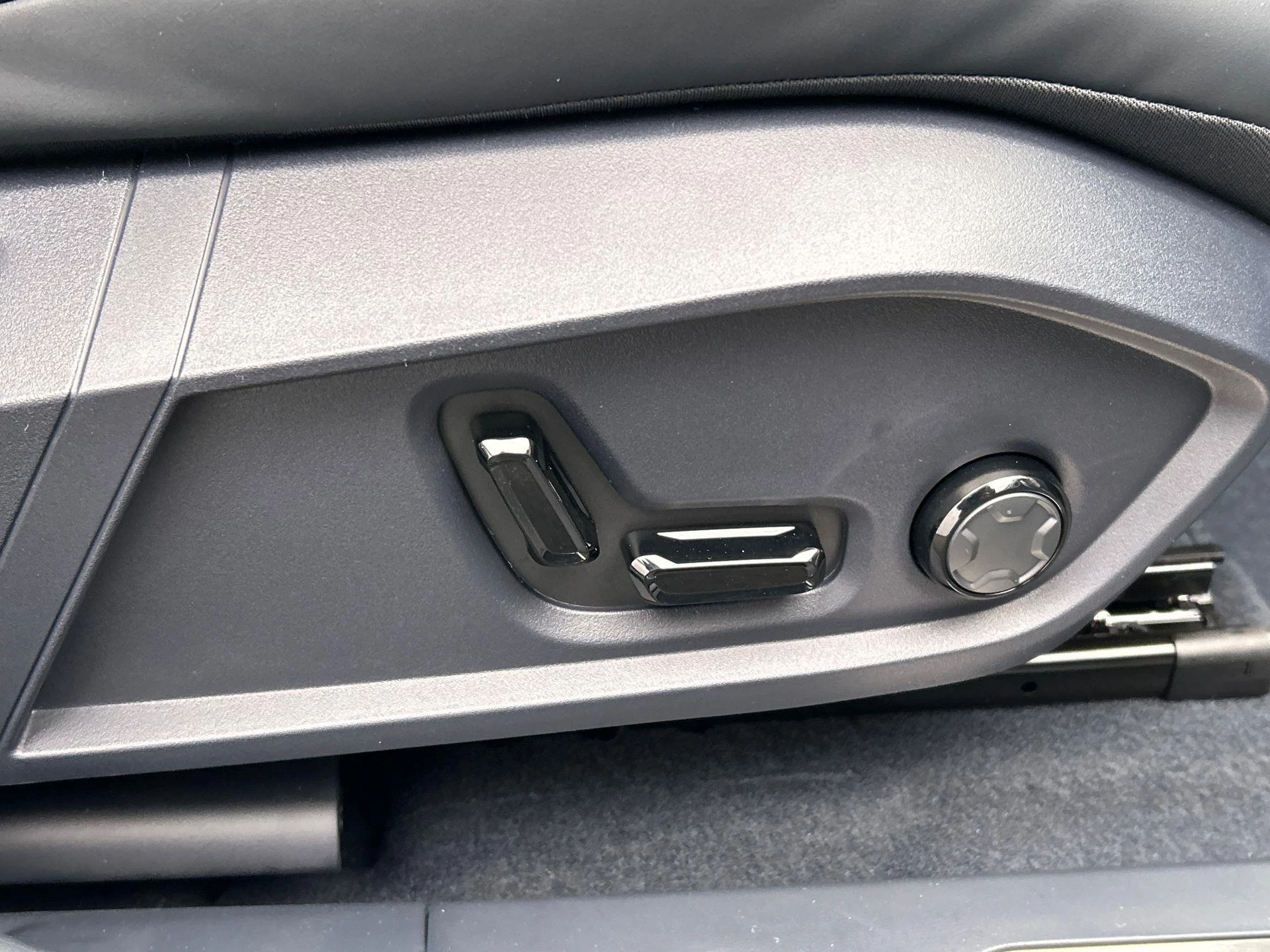 Hoofdafbeelding Lynk & Co 08