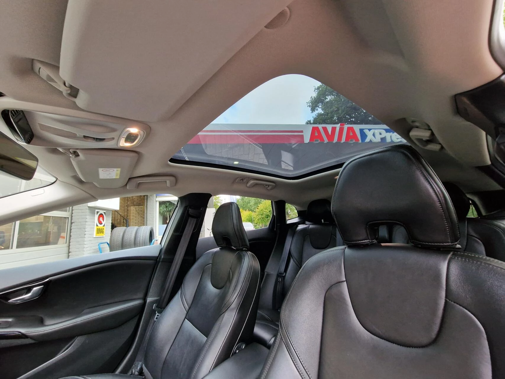 Hoofdafbeelding Volvo V40