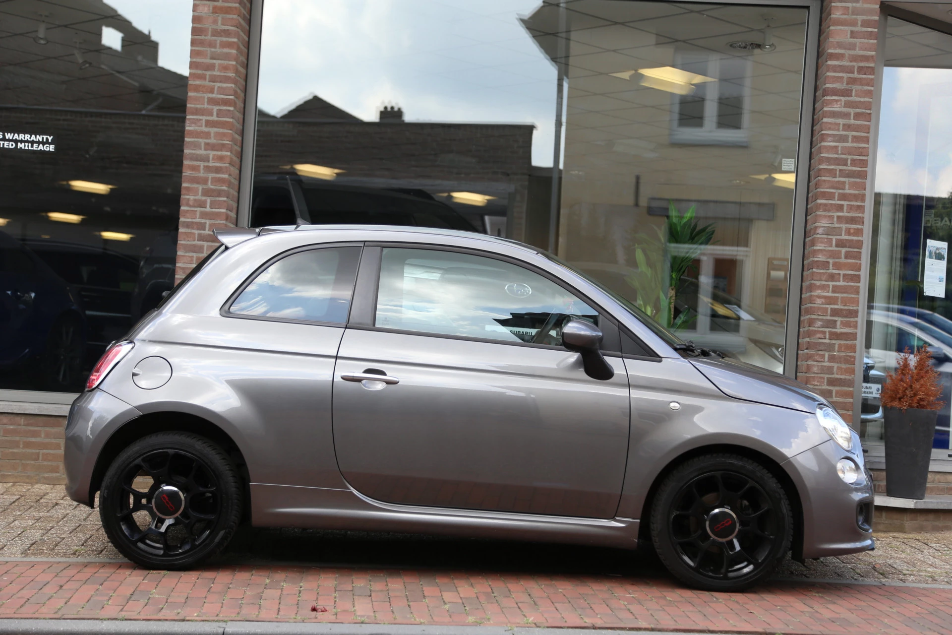 Hoofdafbeelding Fiat 500