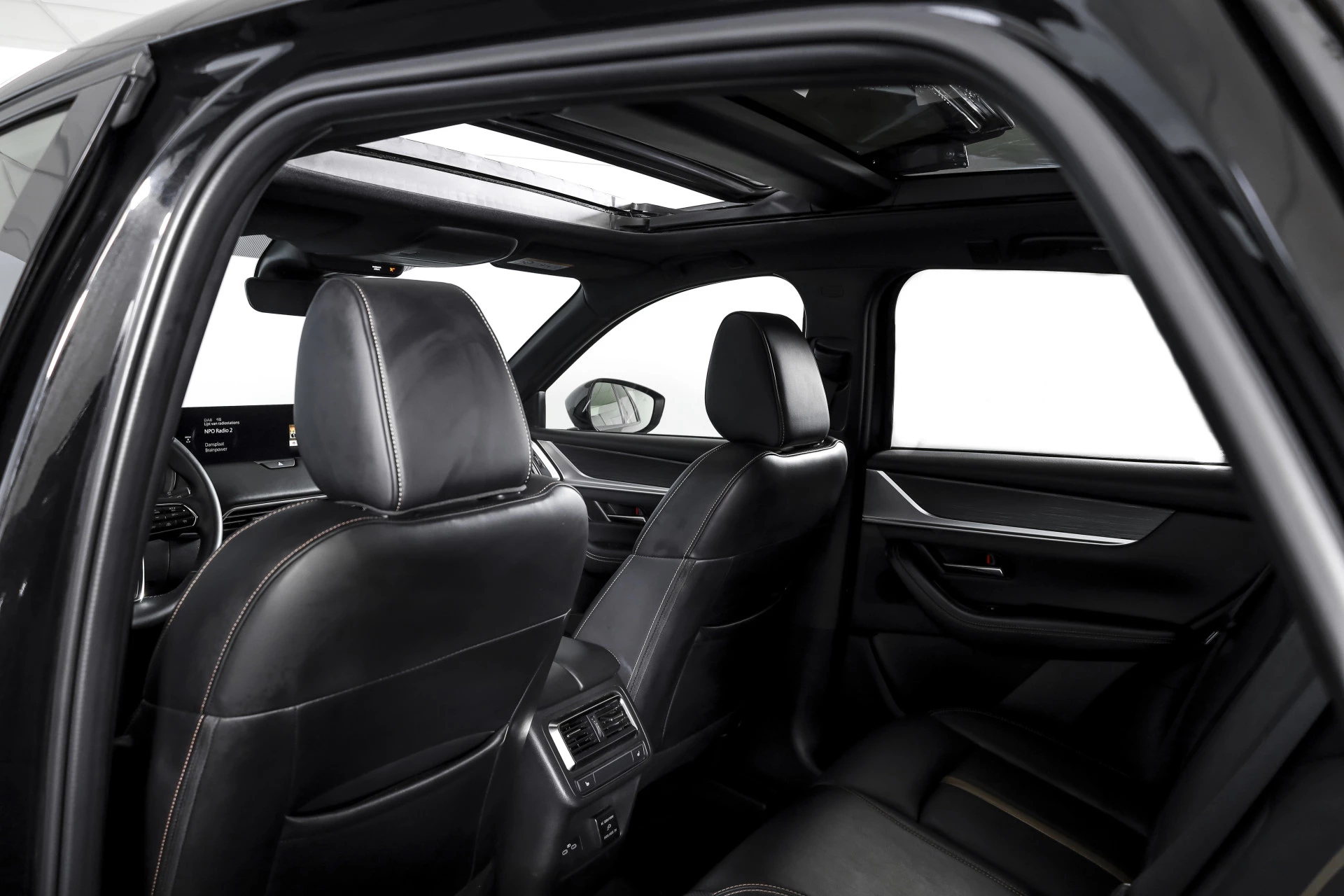 Hoofdafbeelding Mazda CX-60