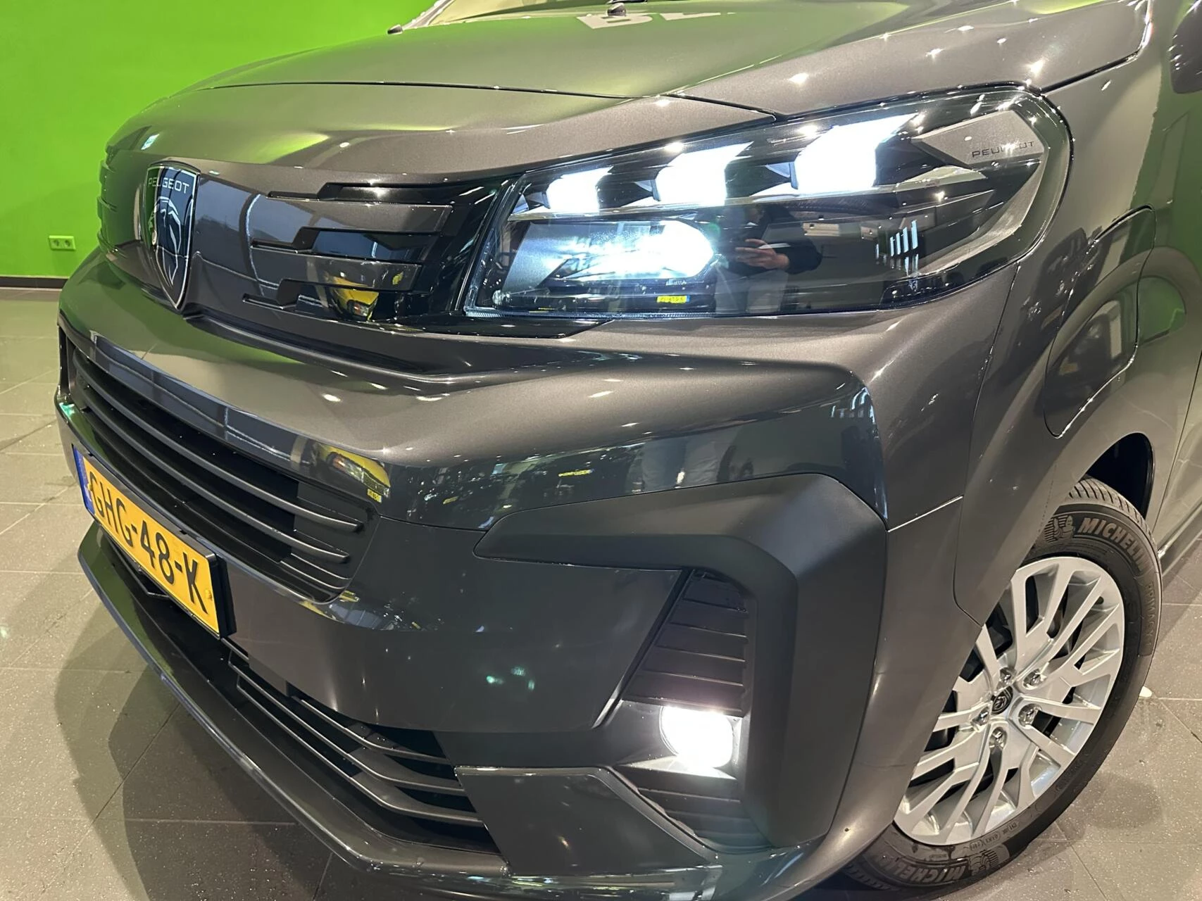 Hoofdafbeelding Peugeot e-Traveller