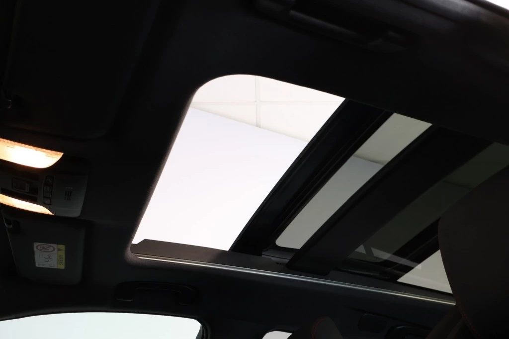 Hoofdafbeelding Toyota Corolla