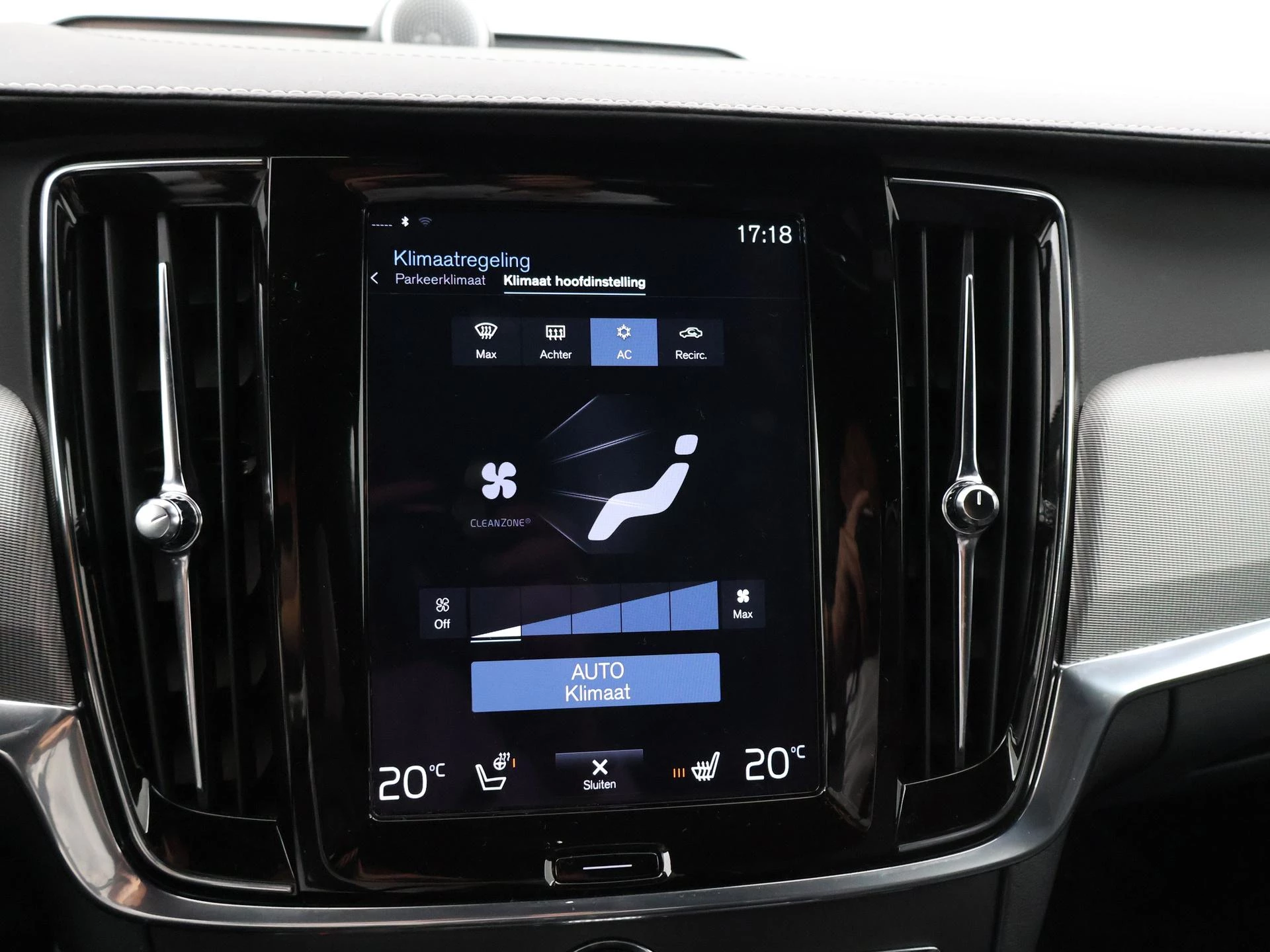 Hoofdafbeelding Volvo S90